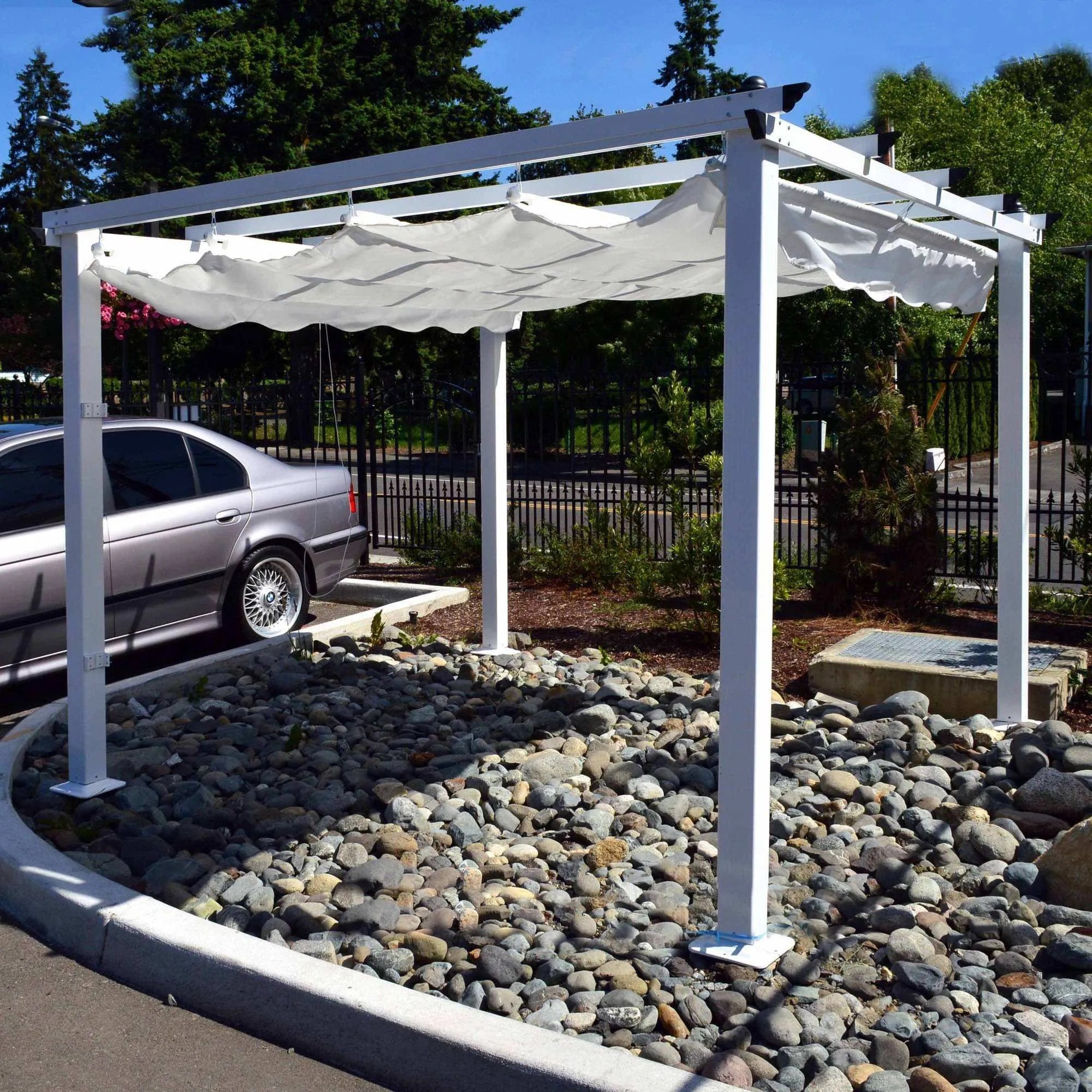 Enhance your outdoor space with our Aluminum Pergola featuring a Retractable Roof – versatile, elegant, and designed for adjustable shade and comfort.